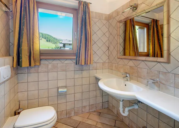Apartamento 4 *